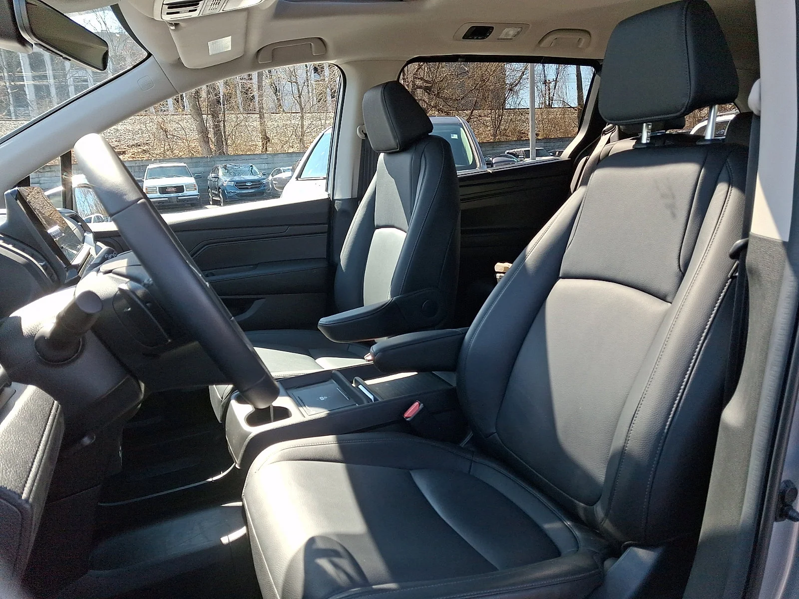 2026 Honda Odyssey EX-L - Photo 12