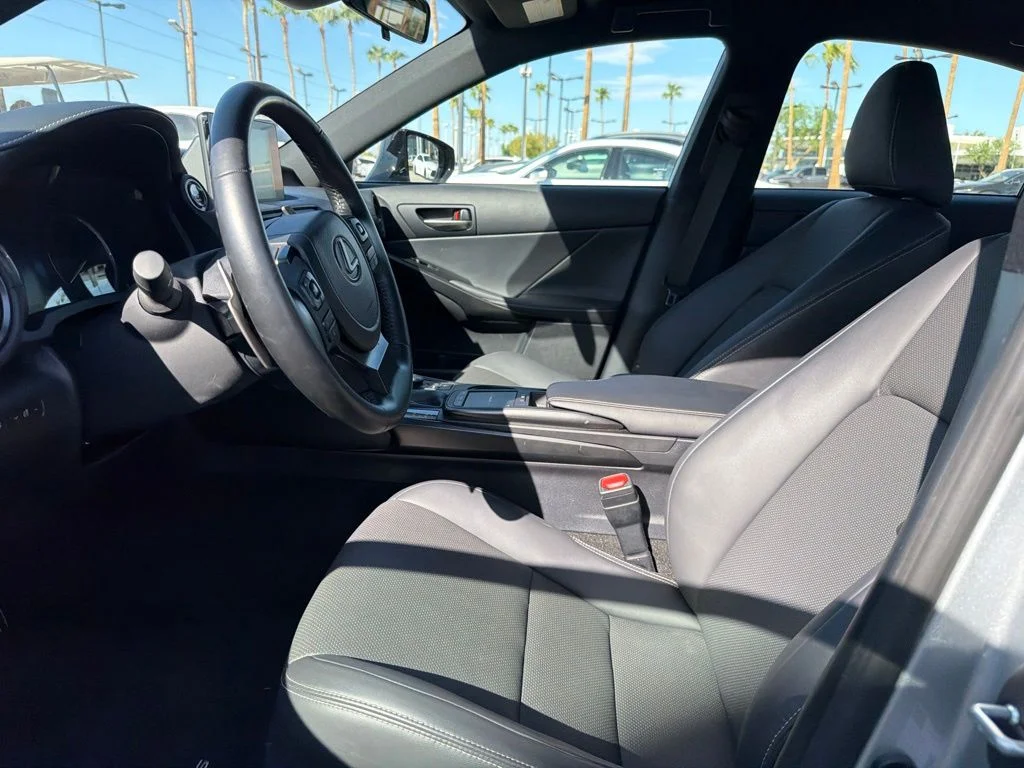 Certified Used 2025 Silver Lexus 300 image 5