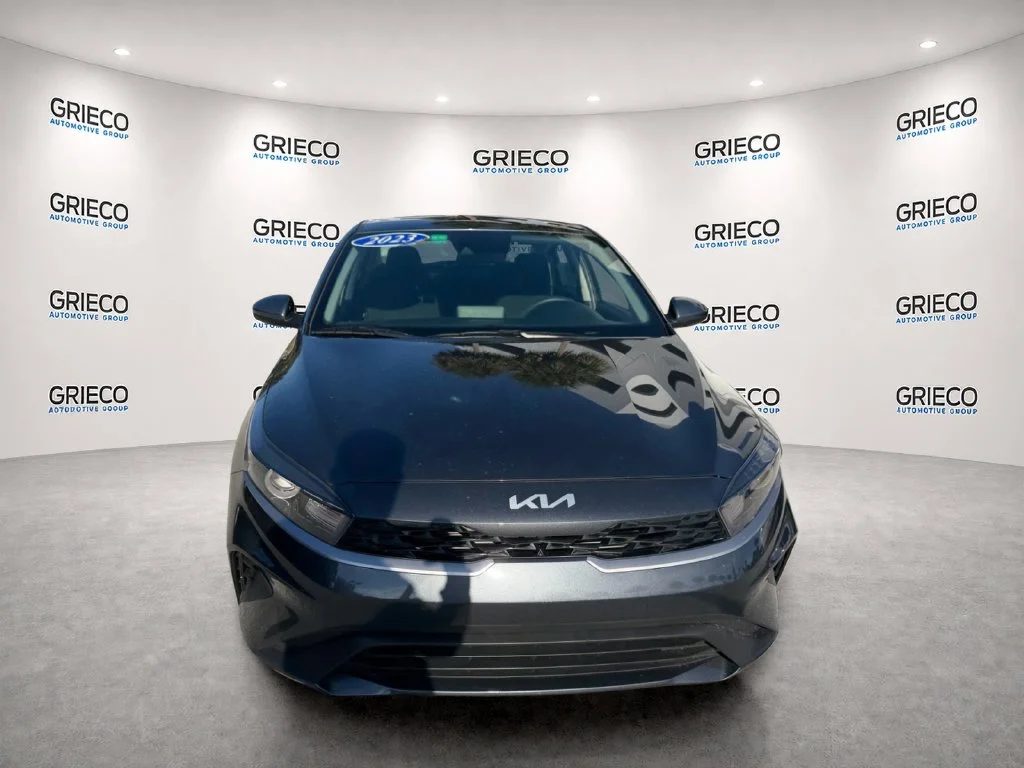 Used 2023 Gray Kia LXS image 2