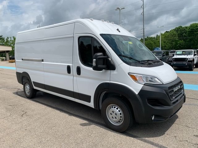 New 2026 Bright White Clearcoat RAM High Roof image 9