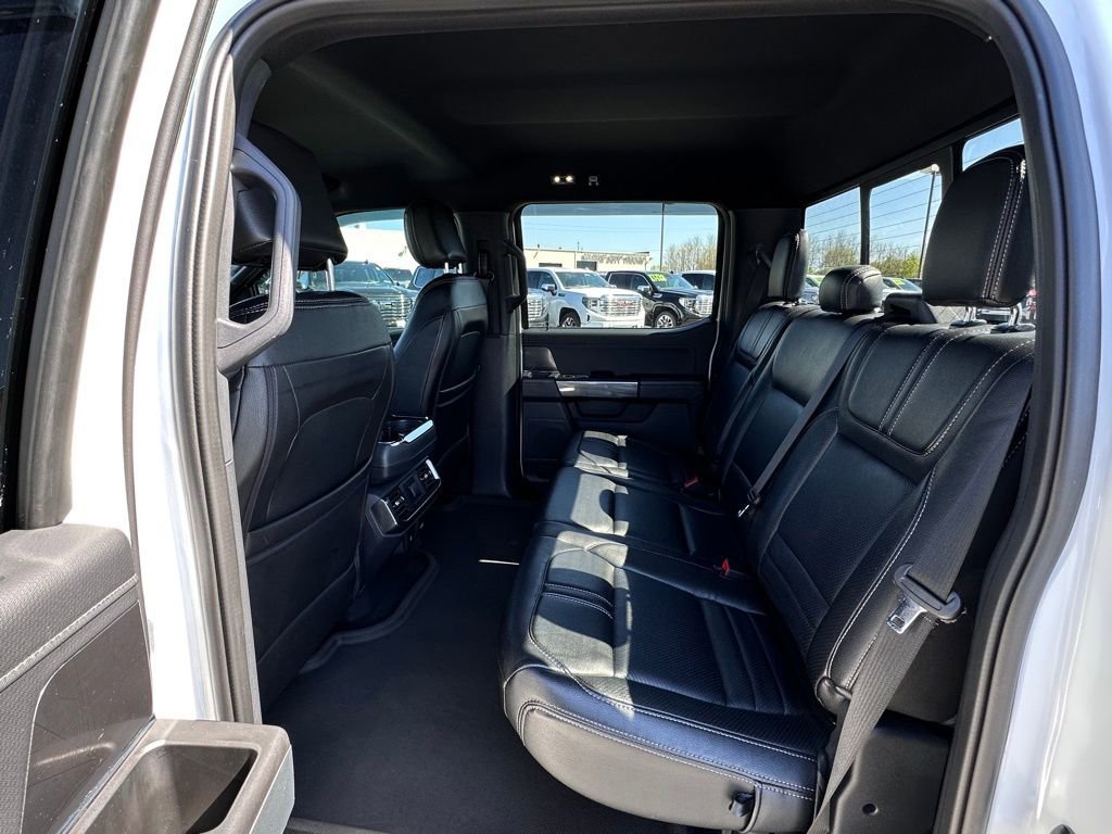 Used 2023 White Ford XLT image 24