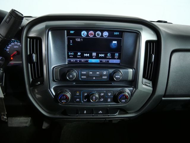 Used 2018 Gray Chevrolet LT image 18