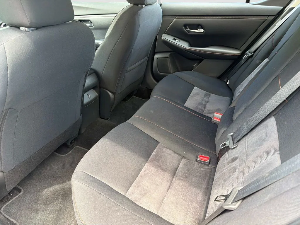 Used 2023 White Nissan SR image 15