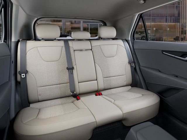 2025 Kia Niro EX - Photo 17