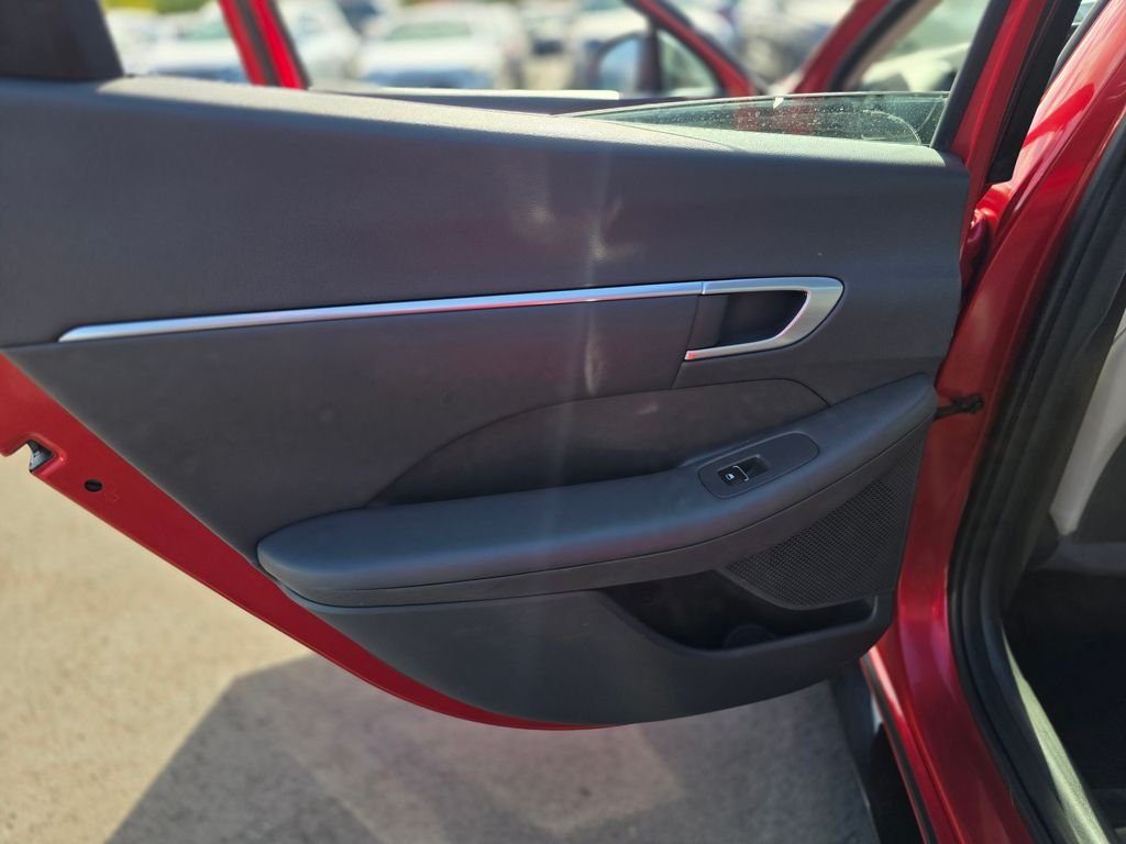 Used 2020 Red Hyundai SEL image 18