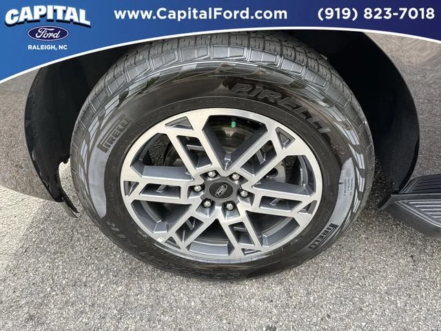 Used 2025 Black Ford Active image 13