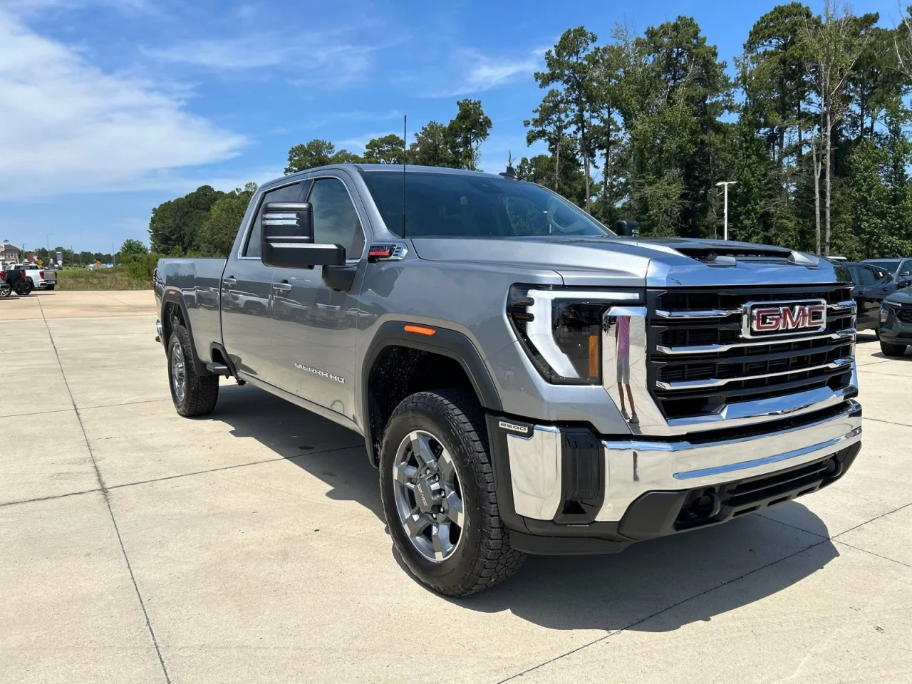 New 2026 Sterling Metallic GMC SLE image 2
