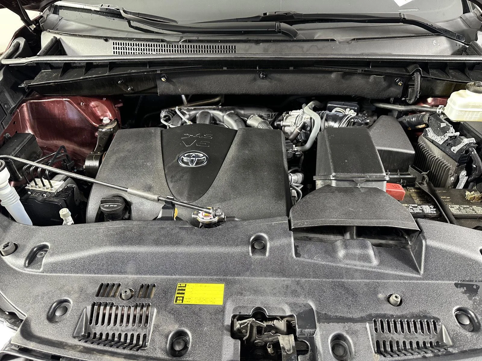 Used 2019 Ooh La La Rouge Mica Toyota LE image 4