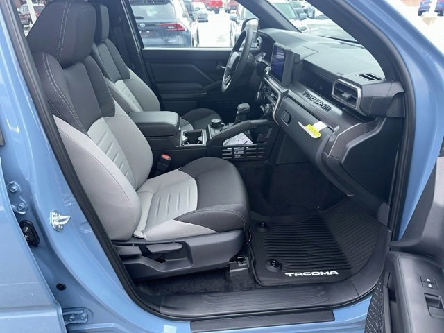 2026 Toyota Tacoma TRD Sport - Photo 18