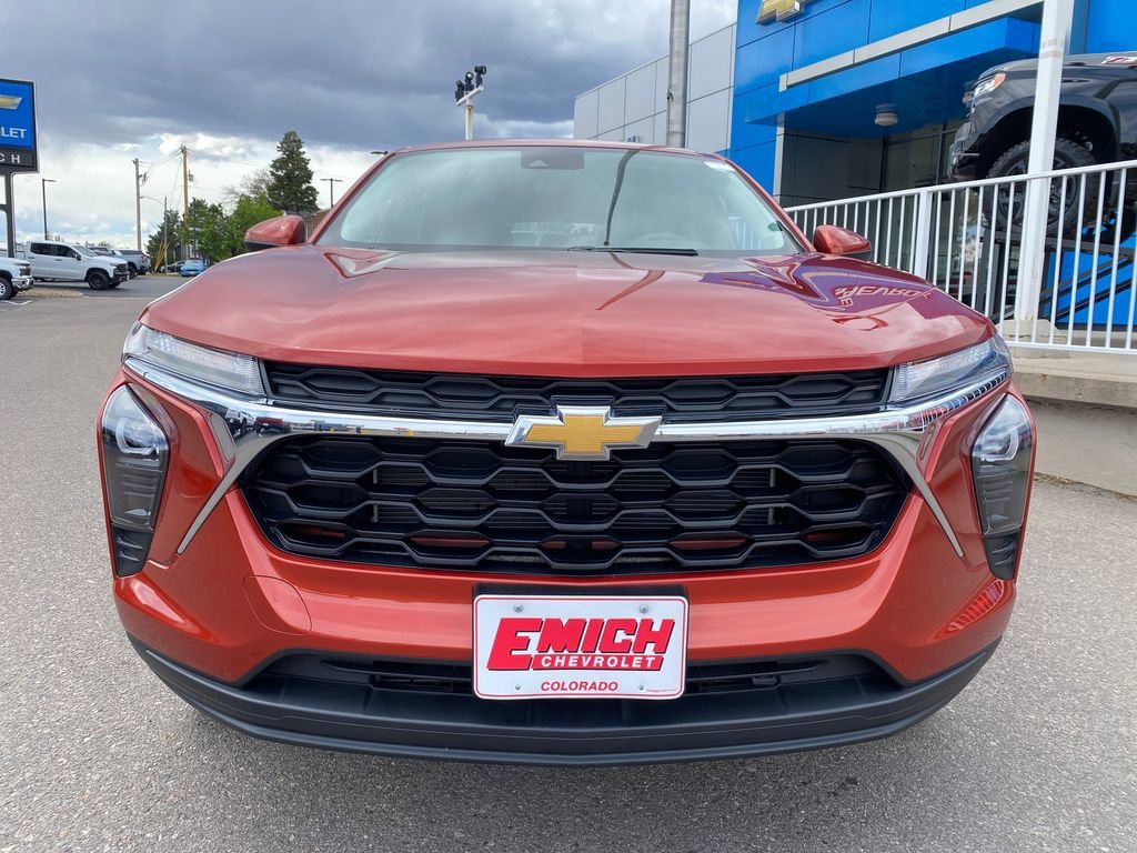 Used 2024 Cayenne Orange Metallic Chevrolet LS image 8