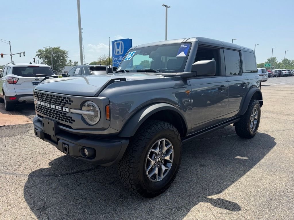 Used 2025 Gray Metallic Ford Badlands image 4