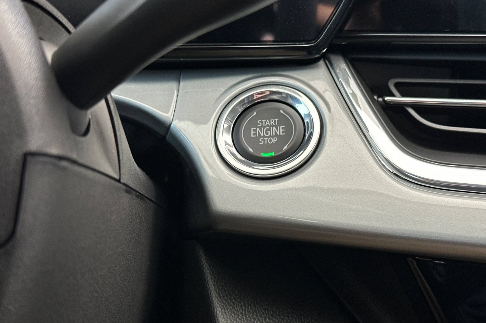 New 2026 Summit White Chevrolet LT image 22
