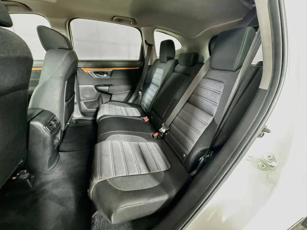 Used 2022 White Honda EX image 30