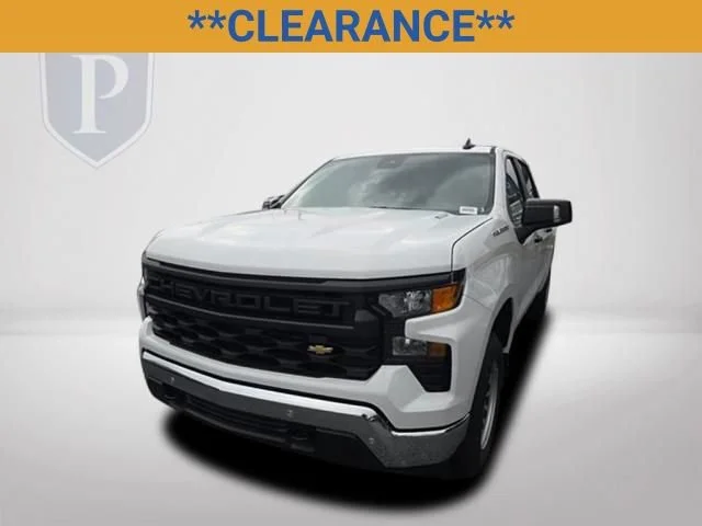 New 2026 Summit White Chevrolet WT image 12