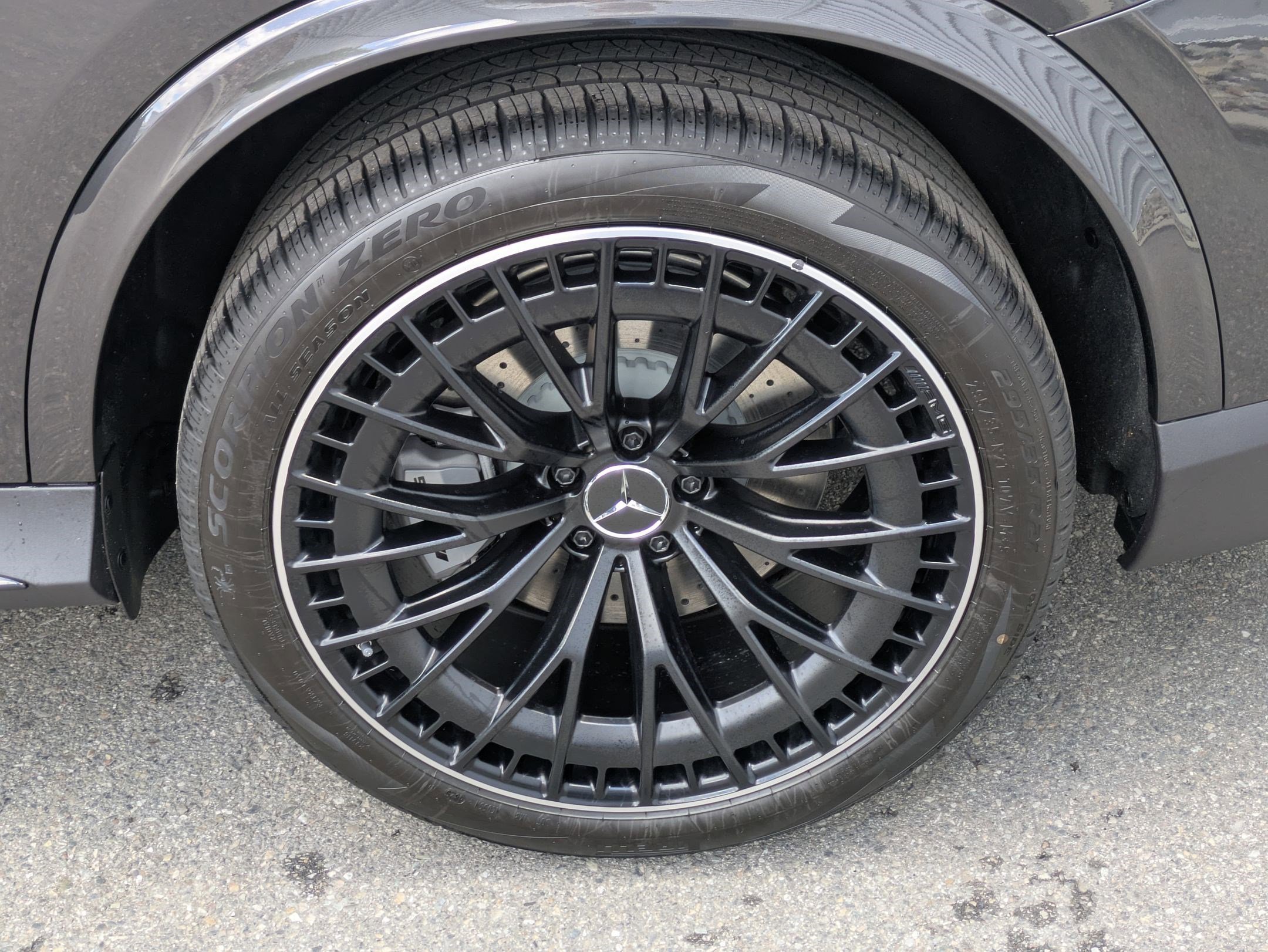 New 2026 Graphite Grey Metallic Mercedes-Benz AMG® GLC 43 image 33