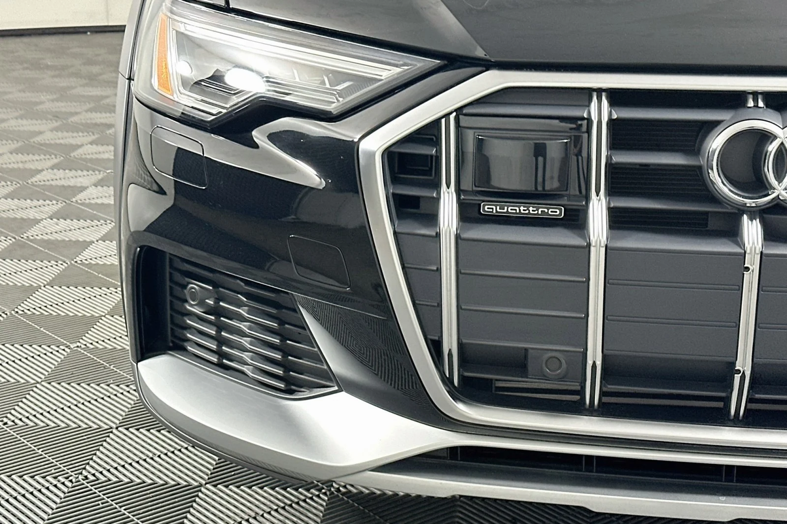 Used 2025 Mythos Black Metallic Audi Premium Plus image 16