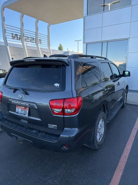 Used 2016 Gray Toyota SR5 image 9