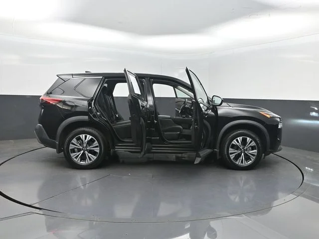 Used 2022 Black Nissan SV image 41