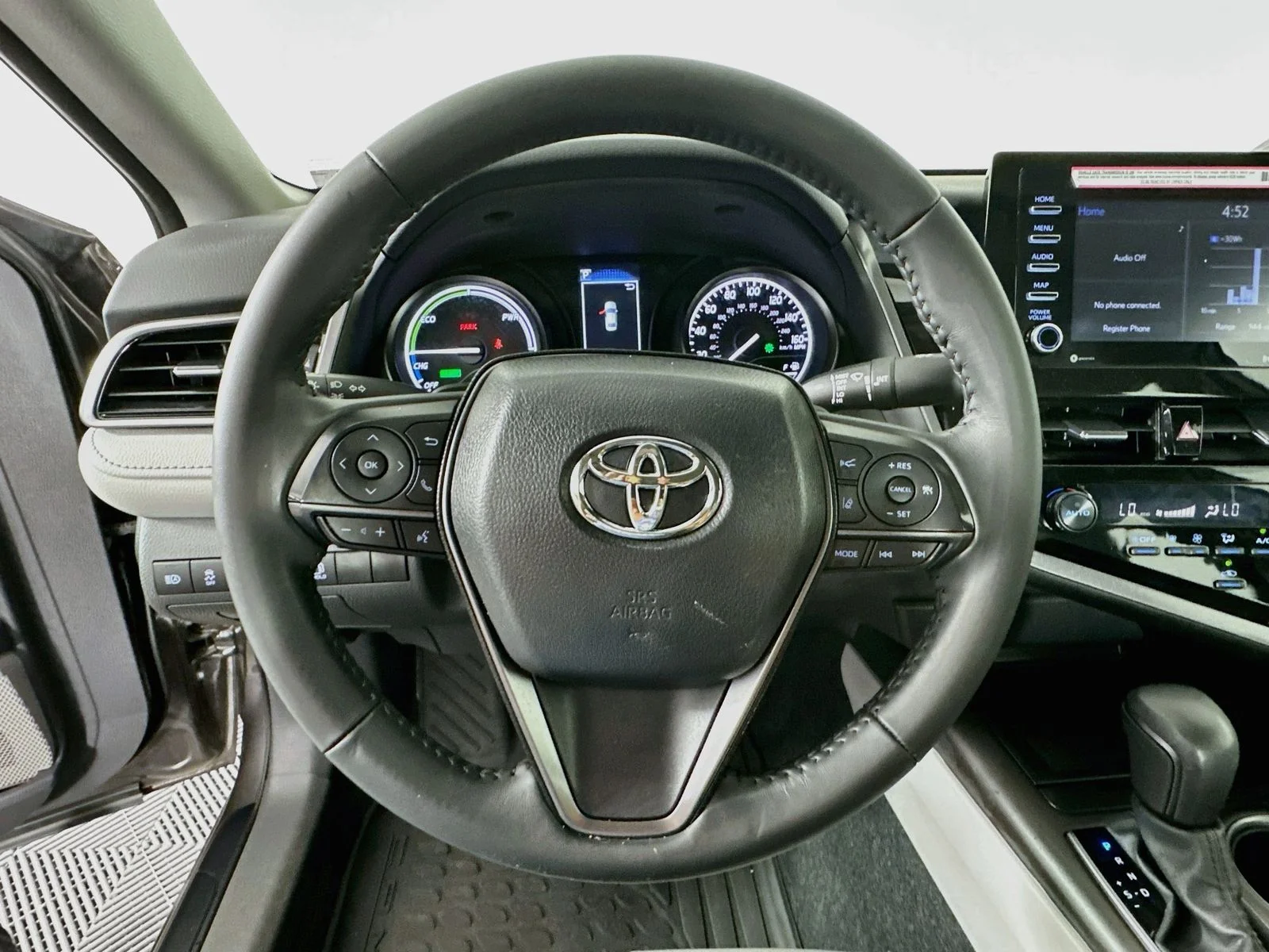 Used 2024 Predawn Gray Mica Toyota SE image 11