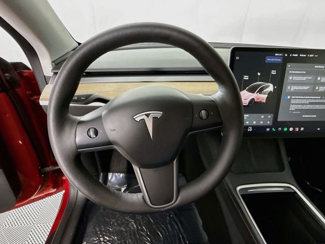 Used 2021  Tesla Long Range image 11