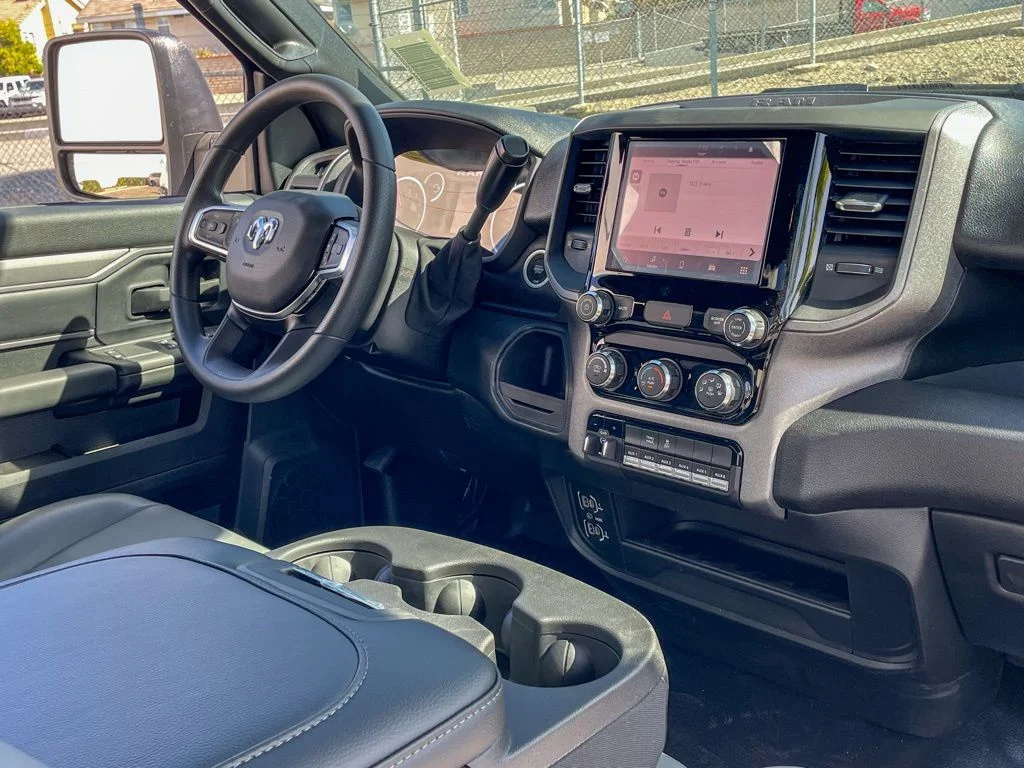 2025 RAM 3500 Chassis Tradesman - Photo 20