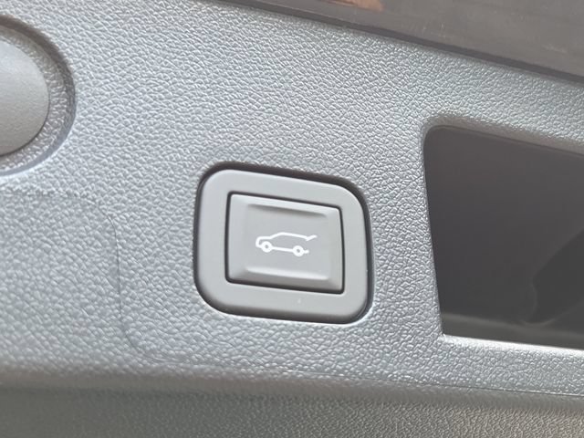 New 2026 Ebony Twilight Metallic GMC Denali image 13