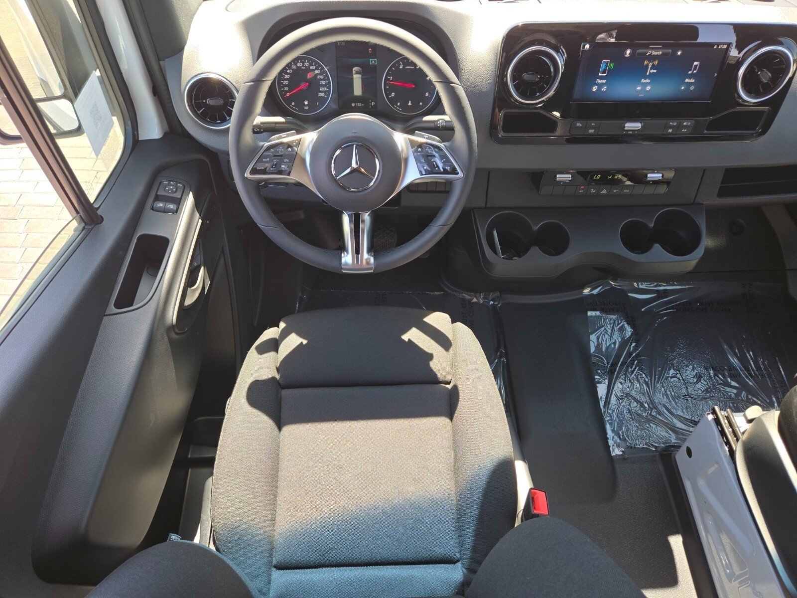 2025 Mercedes-Benz Sprinter Cargo Van Base - Photo 18