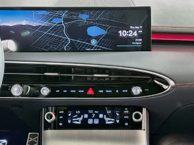 New 2027 Silver Genesis 2.5T Sport Prestige image 16