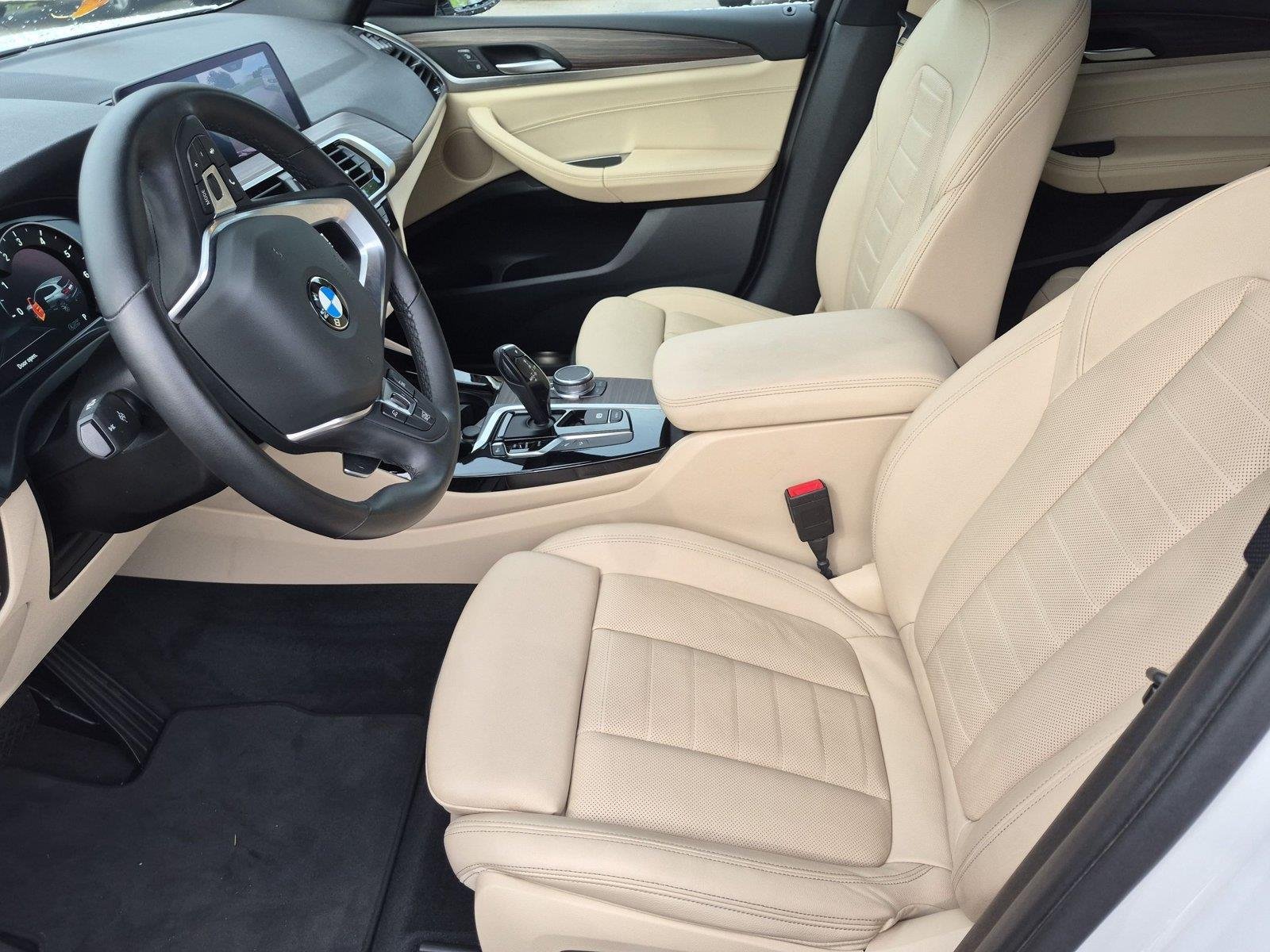 Used 2019 Mineral White Metallic BMW xDrive30i image 18
