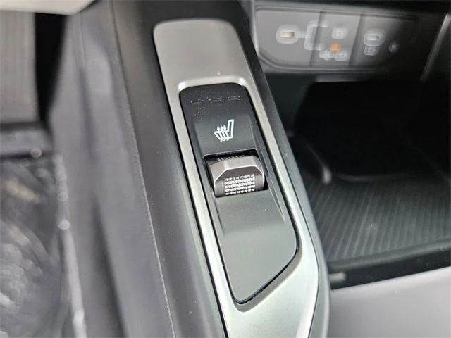 2025 Kia Sorento S - Photo 20