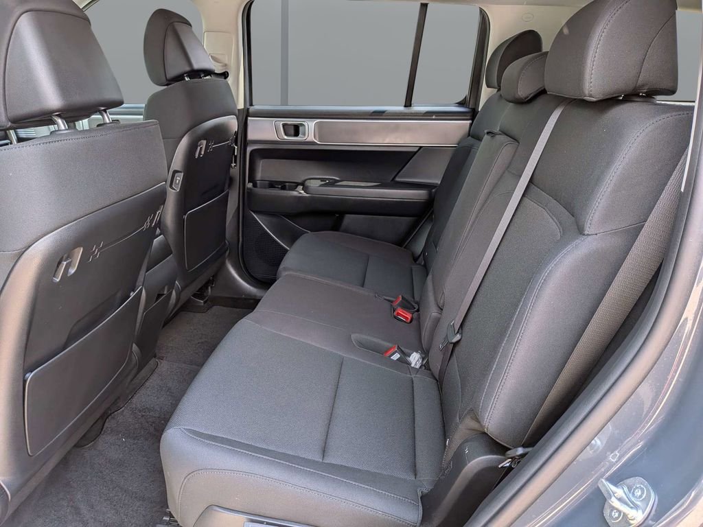 Used 2025 Gray Hyundai SE image 15