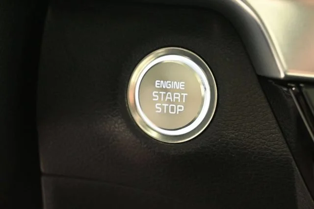Used 2021 Everlasting Silve Kia EX image 21