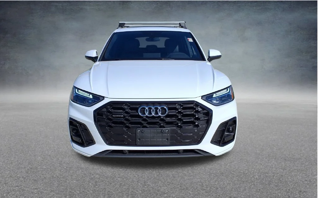 Used 2025 White Audi 45 S line Premium image 2