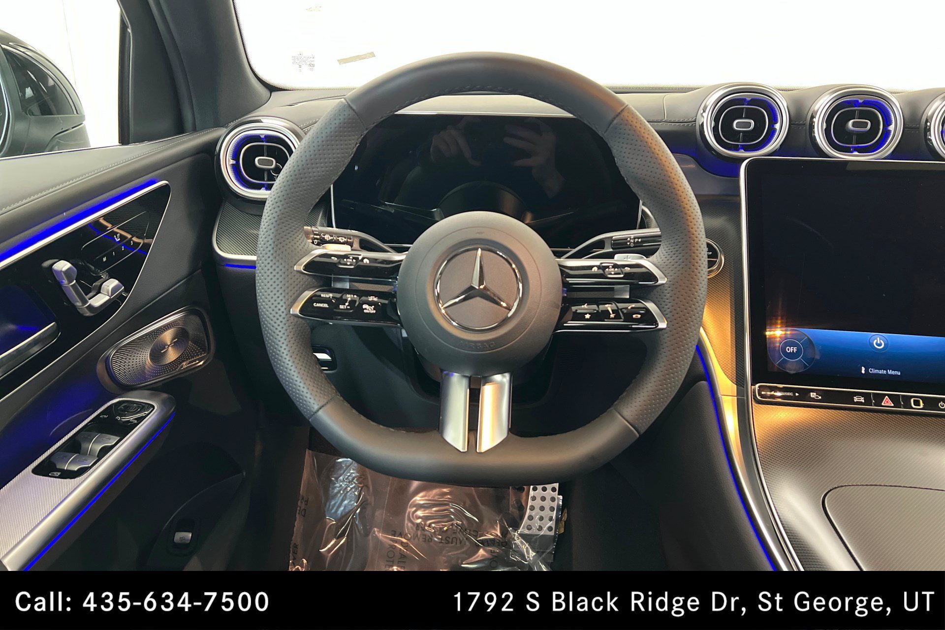 Used 2026 Black Mercedes-Benz GLC 300 image 13
