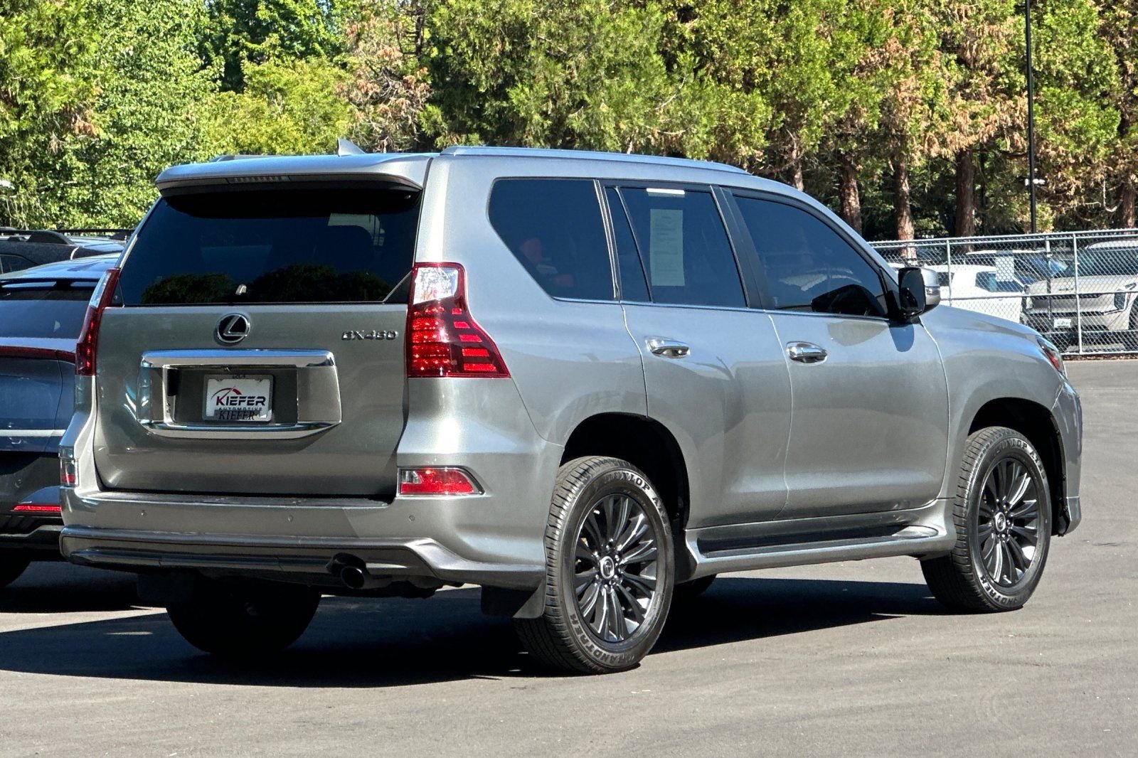 Used 2022 Silver Lexus 460 image 4