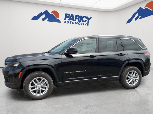 2023 Jeep Grand Cherokee Laredo