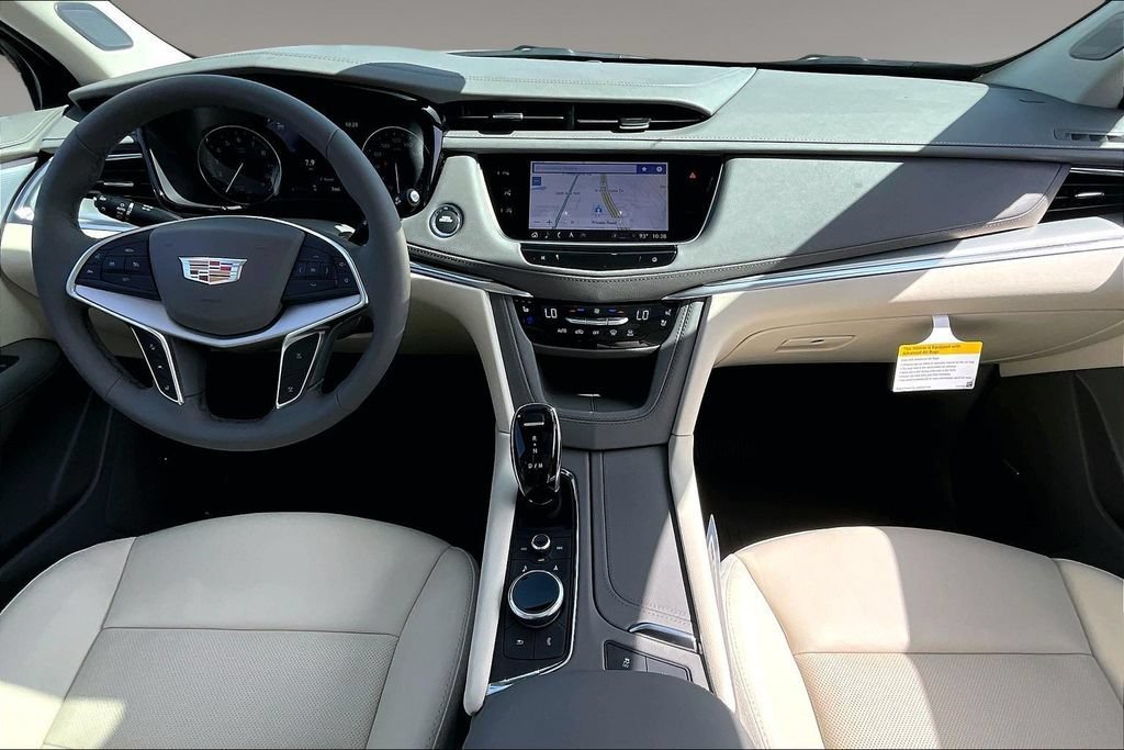 2026 Cadillac XT5 Premium Luxury - Photo 5