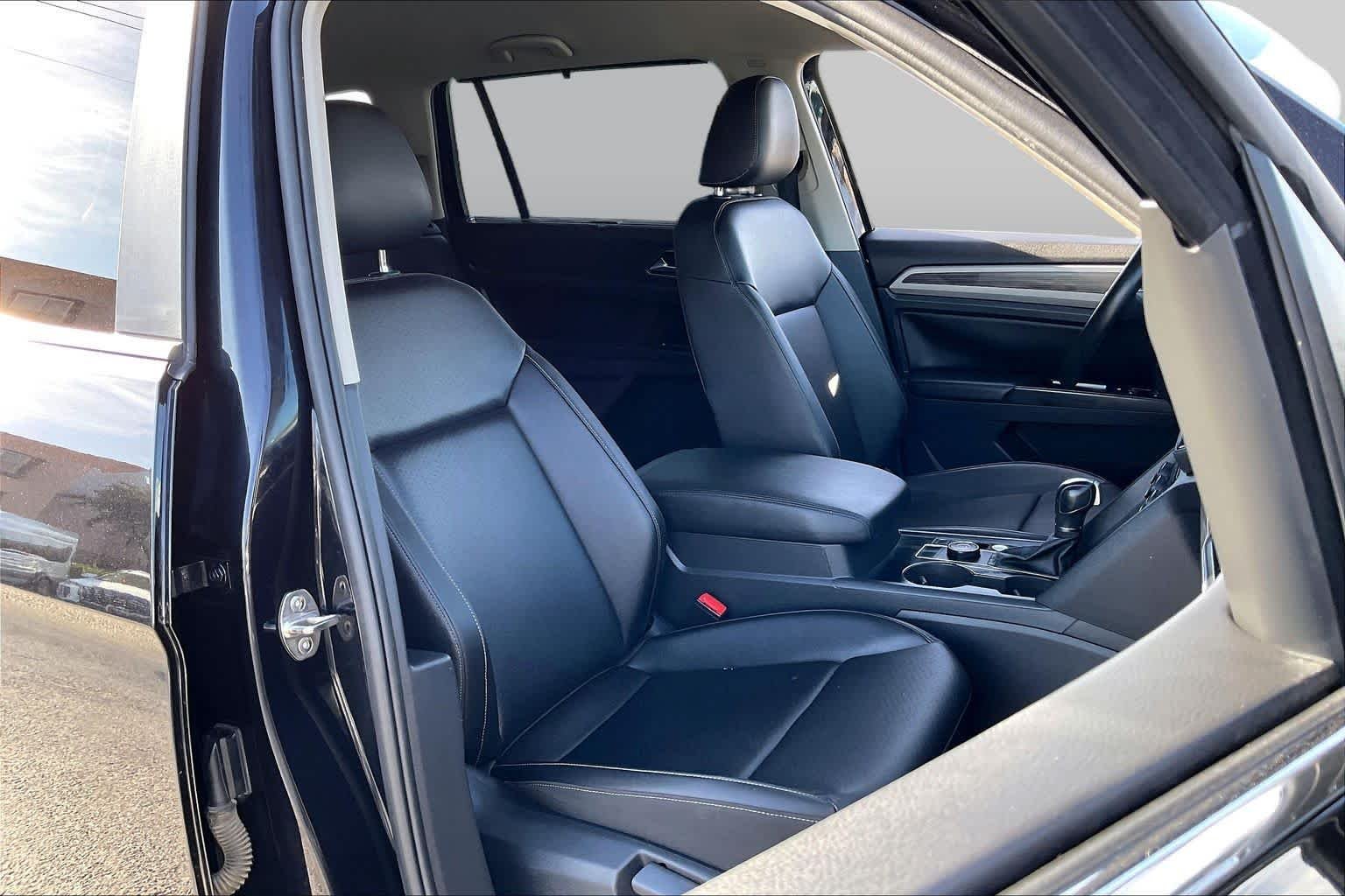 Used 2019  Volkswagen 3.6L V6 SE w/Technology image 9