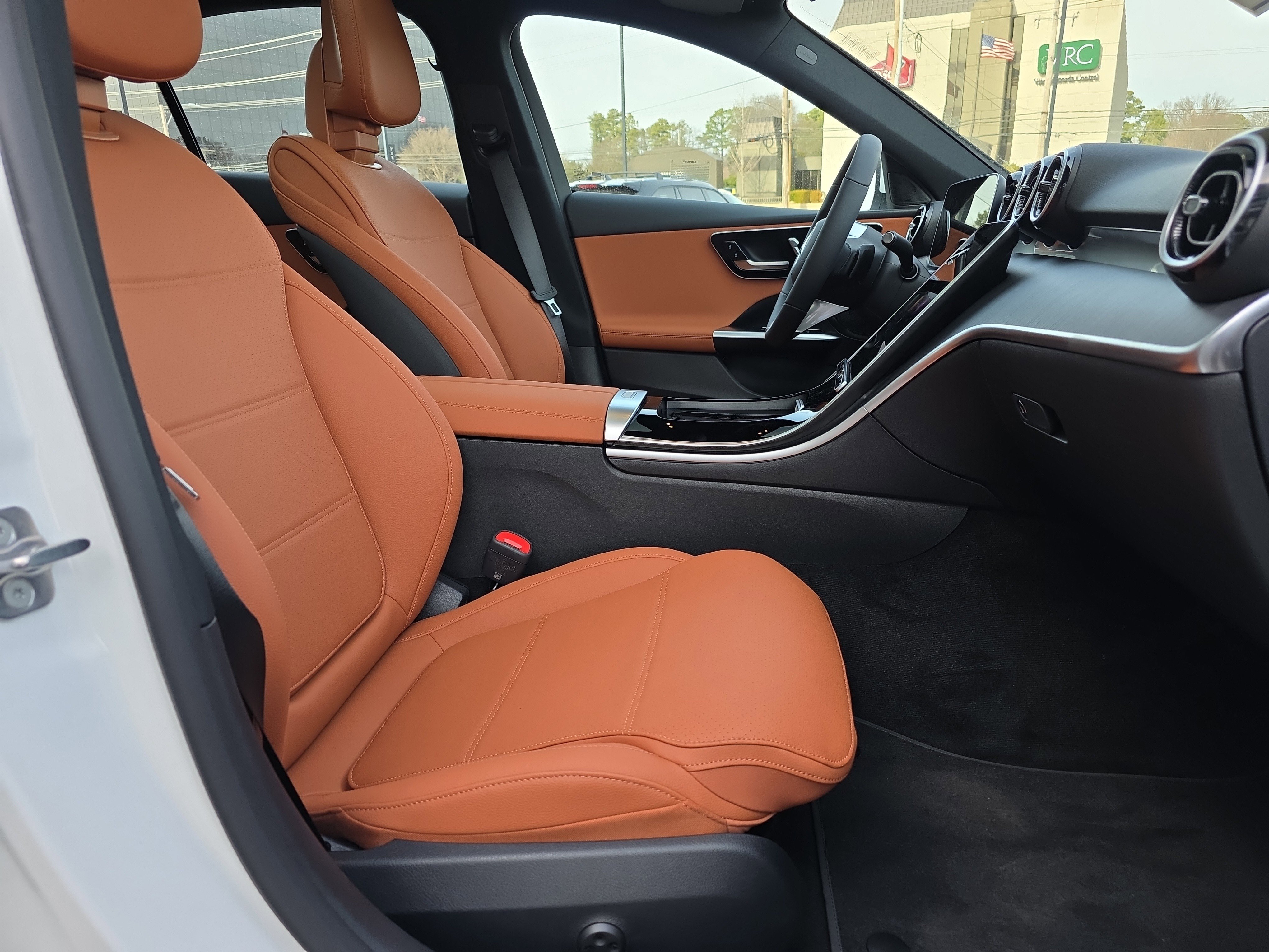 New 2026 Polar White Mercedes-Benz C 300 image 47