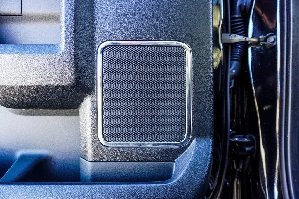 Used 2019 Black Ford Lariat image 10