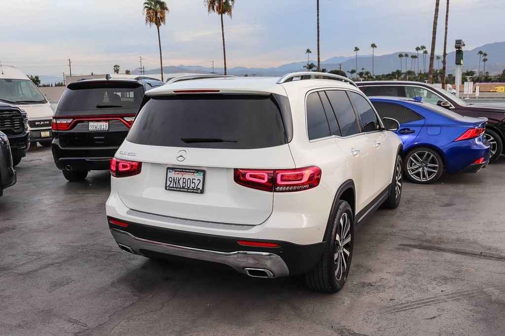 Used 2021 Polar White Mercedes-Benz GLB 250 image 9