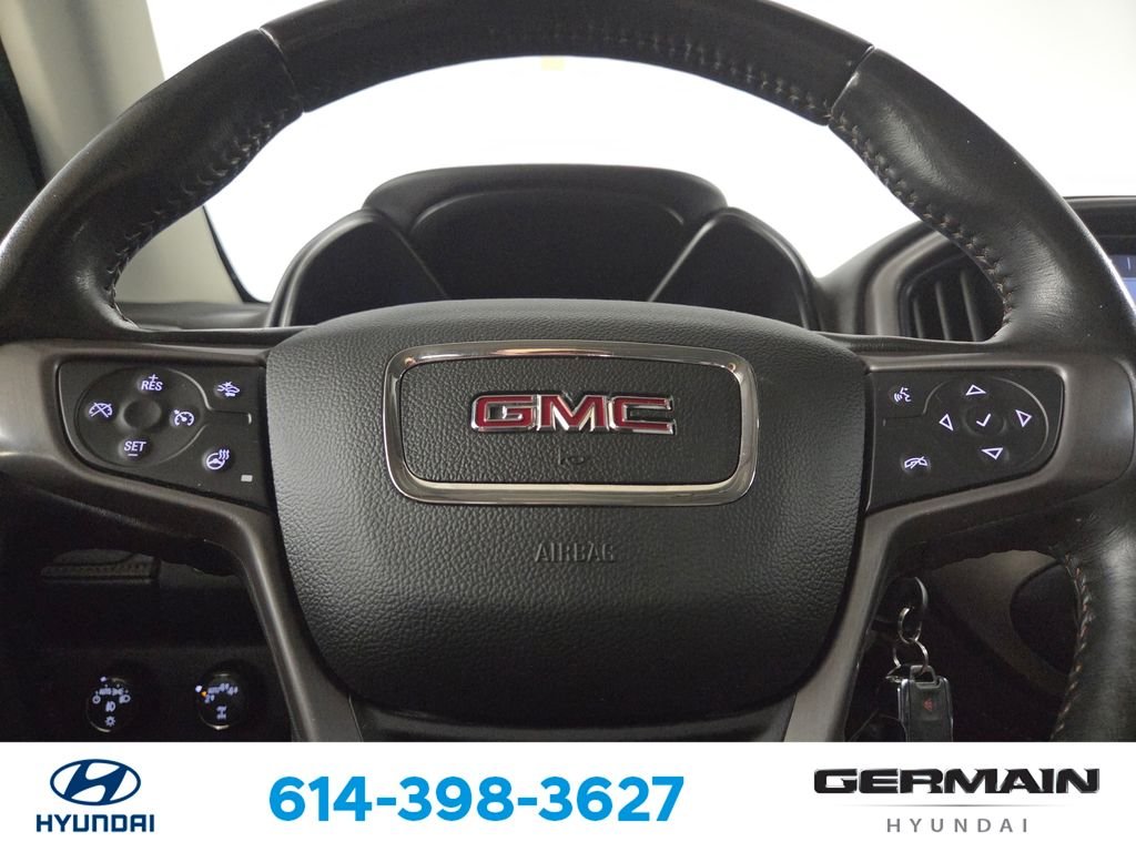 Used 2021 Gray GMC AT4 w/Leather image 22