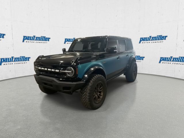 Used 2025 Black Ford Outer Banks image 7