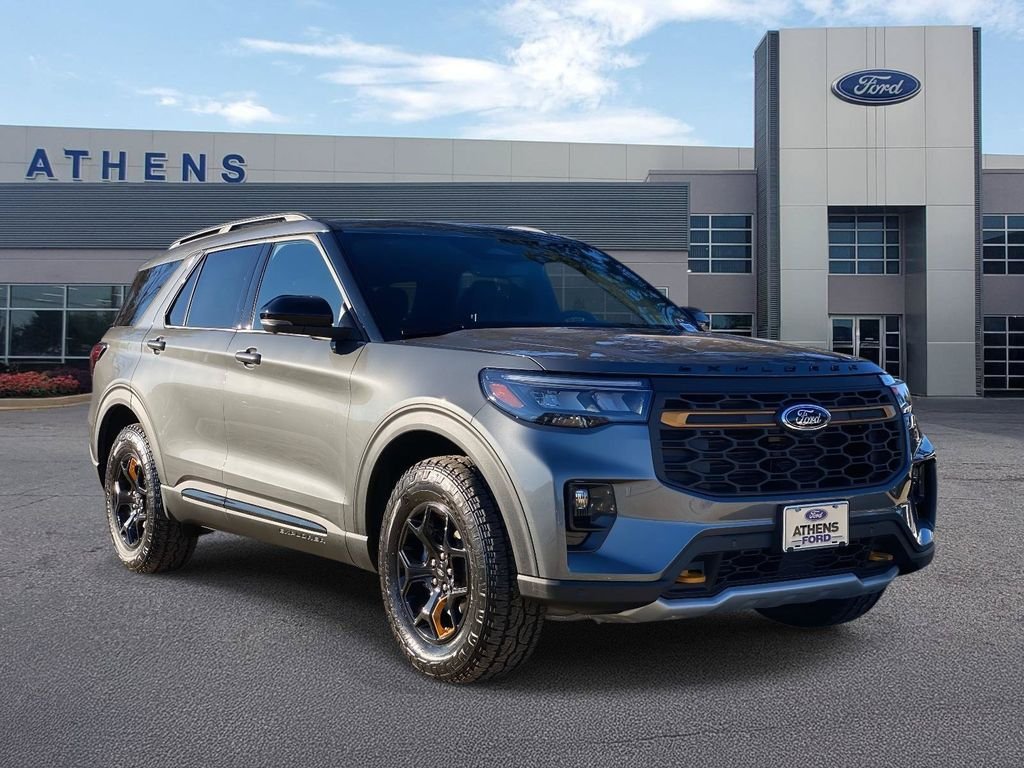 New 2026 Carbonized Gray Metallic Ford Tremor® image 1