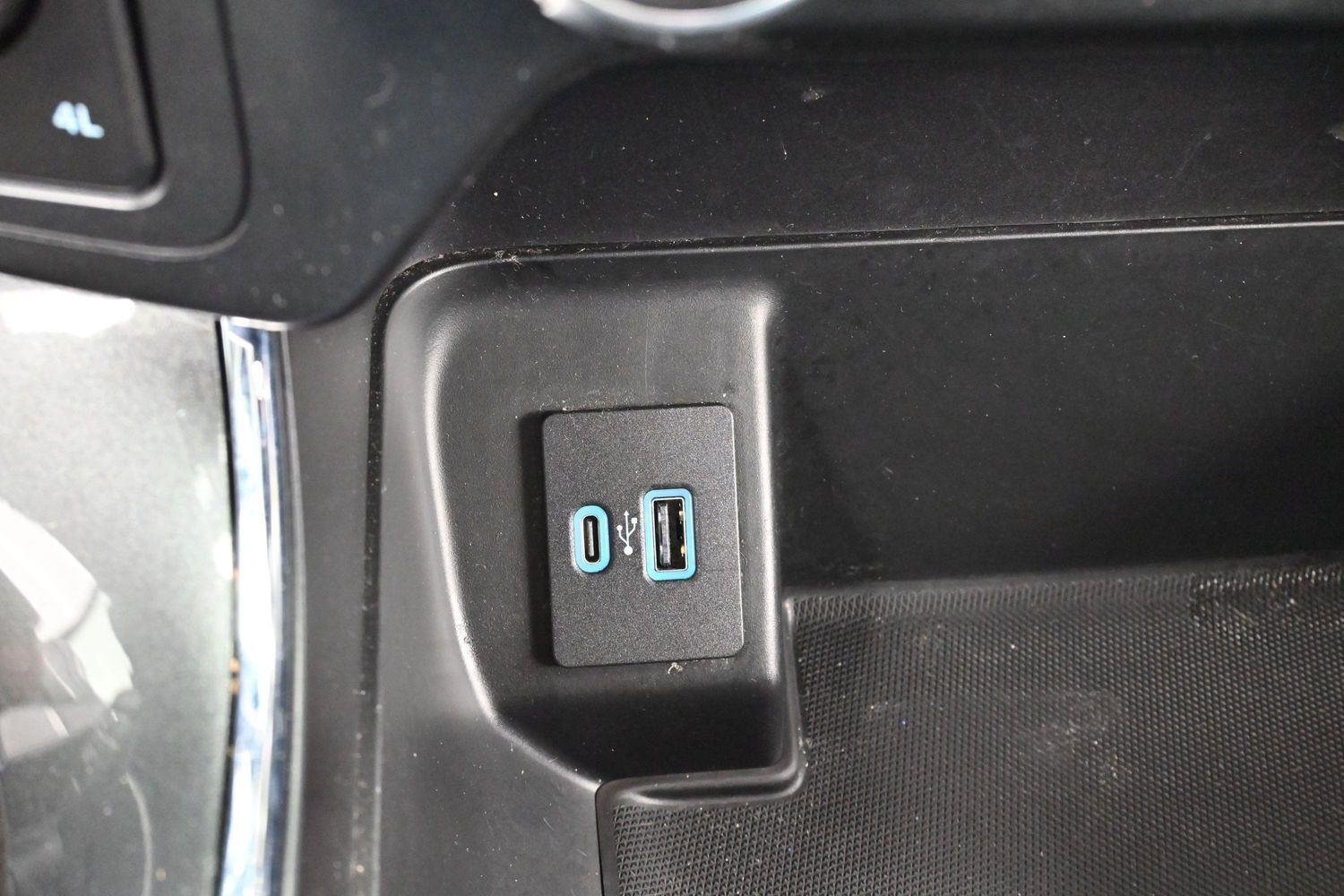 Used 2022 Agate Black Ford XLT image 26
