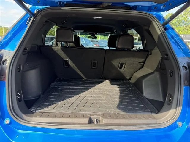 Used 2024 Blue Chevrolet RS image 27