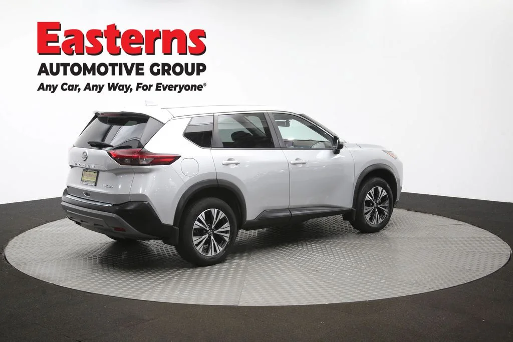 Used 2023 Silver Nissan SV image 38