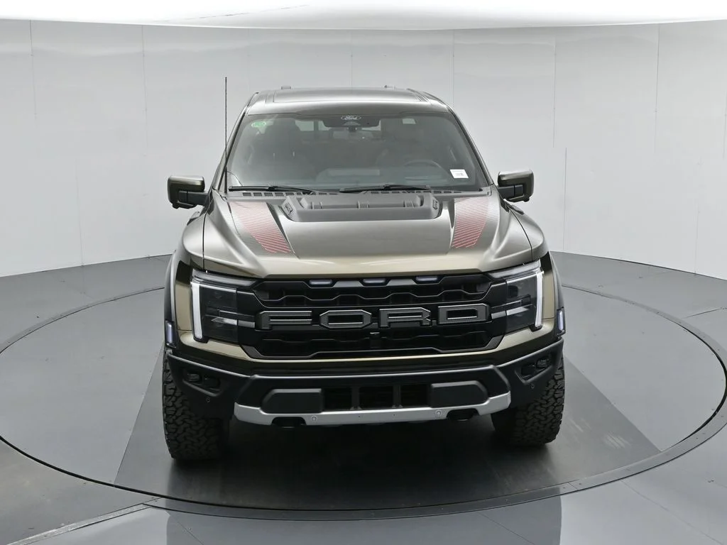 New 2026 Shelter Green Ford Raptor image 39