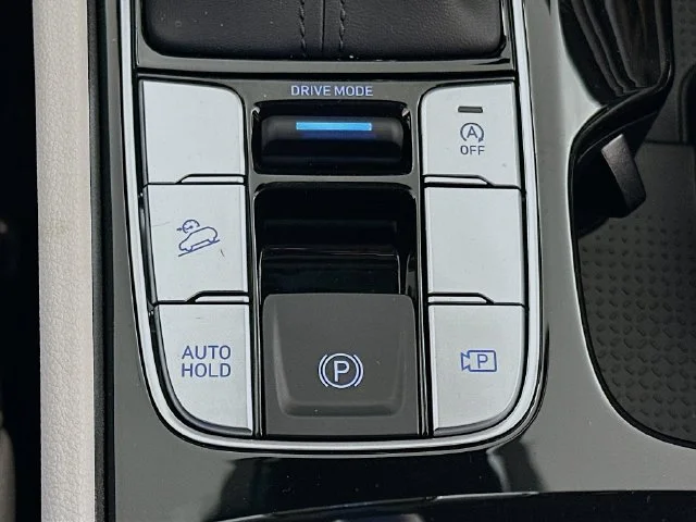 New 2026 Green Hyundai SEL image 18