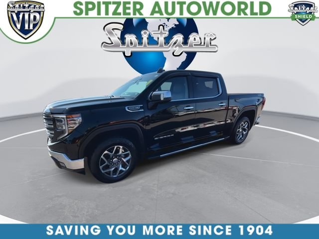 Used 2023 Black GMC SLT image 4